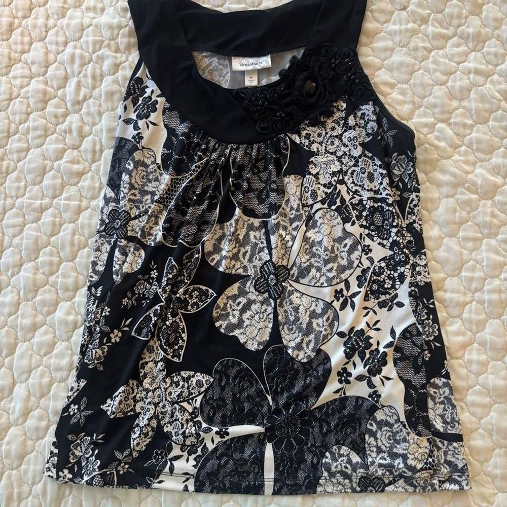 Y2K 2000s Black Floral Tank Top w/ Beaded Neckline Size M Grunge Hippie Festival